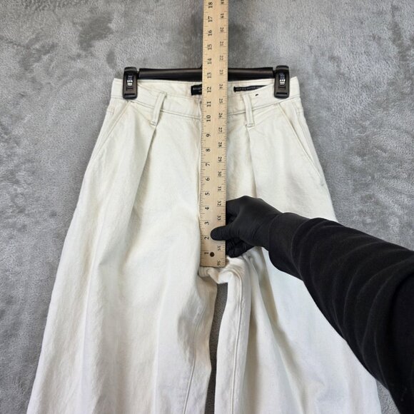 Banana Republic Jeans Womens 26 Ecru High-Rise Relaxed Wide Leg Premium Denim - Picture 3 of 13